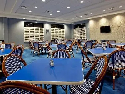 Holiday Inn Express Hotel & Suites Norfolk Airport By Ihg